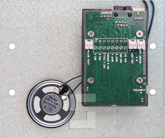 SL6-koriyksikkö COP, mikrofoni ja kaiutin erotettuna (2)